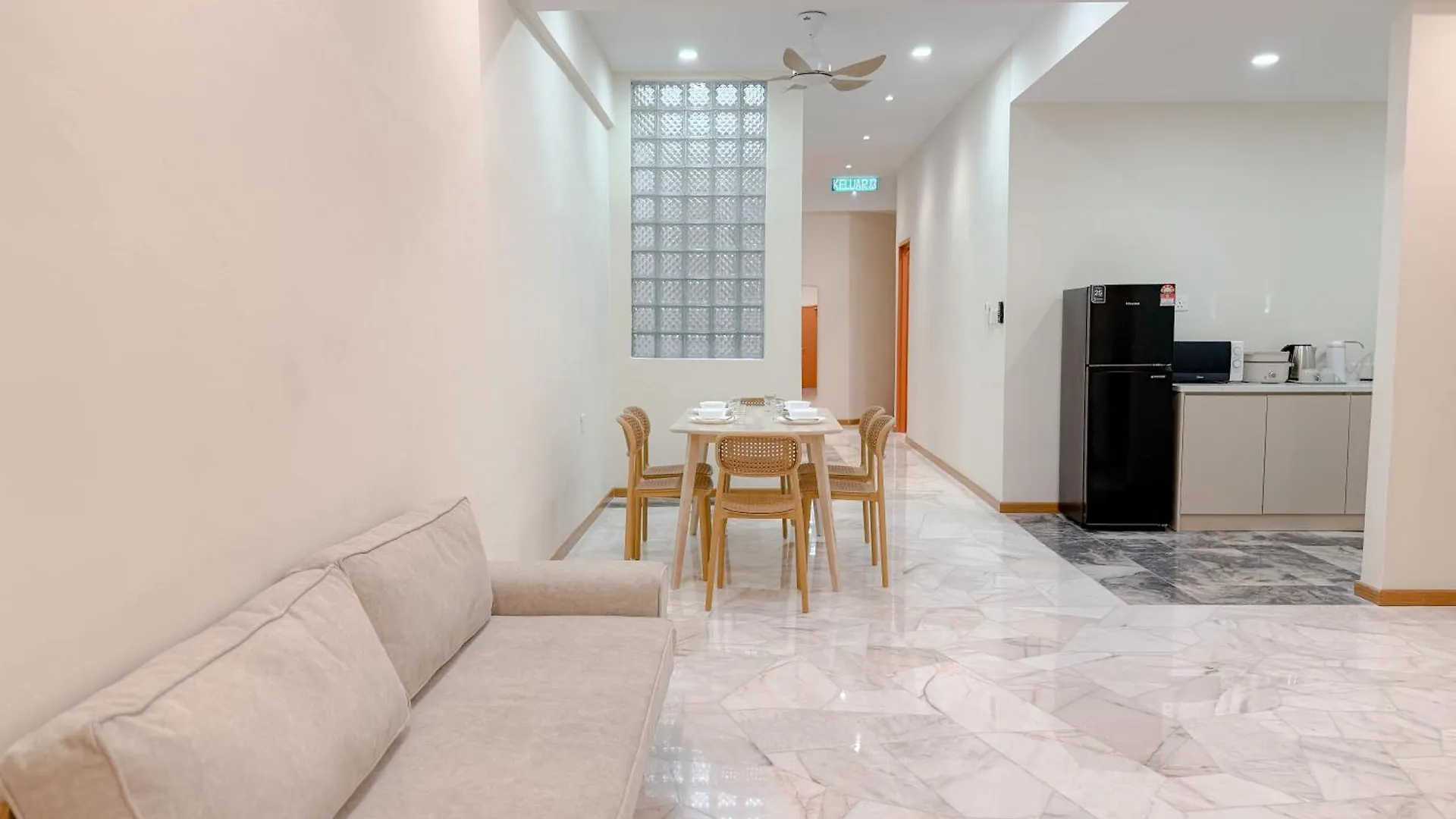 Resandau Stay Ipoh - Nearby Ipoh Old Town - Private Car Park and Lift Aparthotel